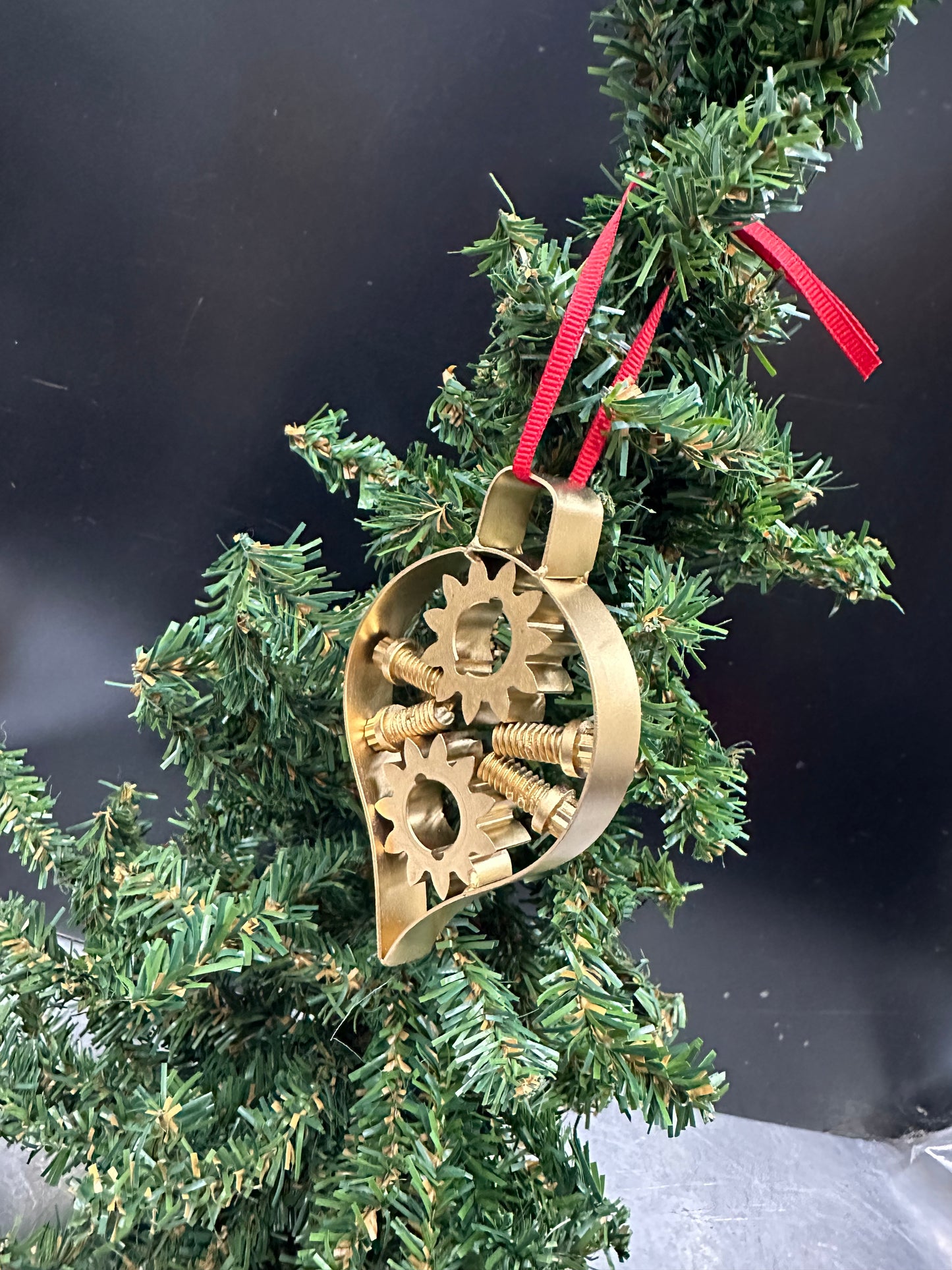 Sleigh Golden Ornament