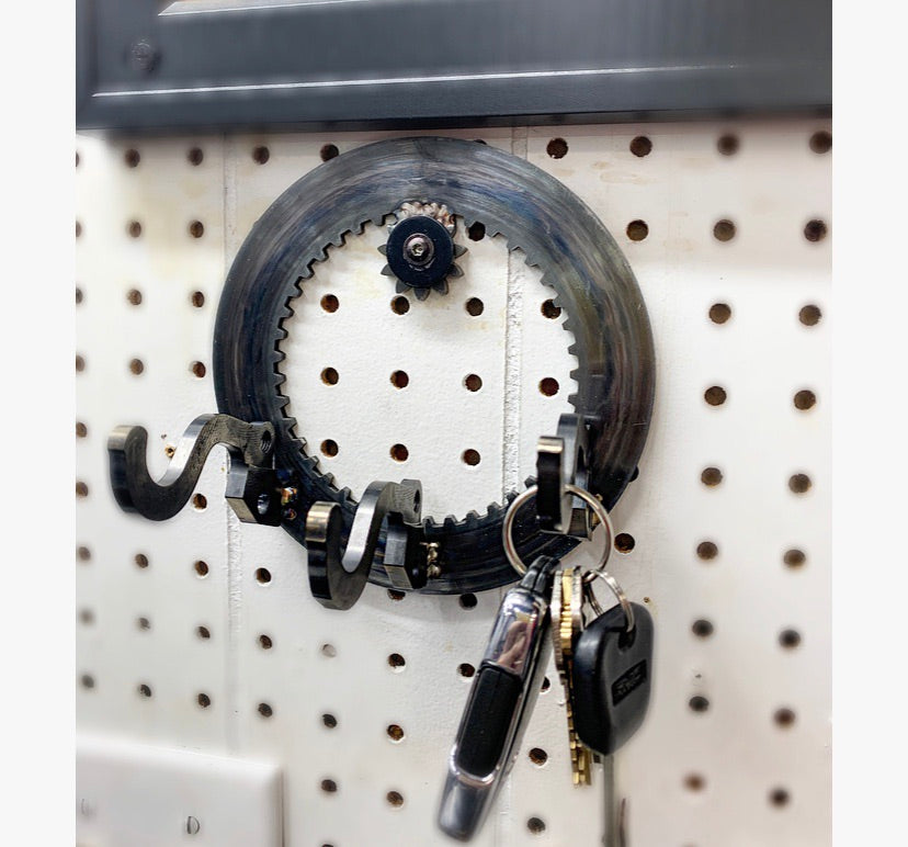 Comin In Clutch Key Hook